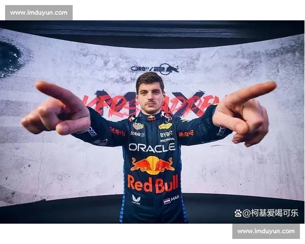 头排绝杀:诺里斯与维斯塔潘 “幽灵车” 的蒙扎极速博弈 头排绝杀:诺里斯与维斯塔潘 “幽灵车” 的蒙扎极速博弈